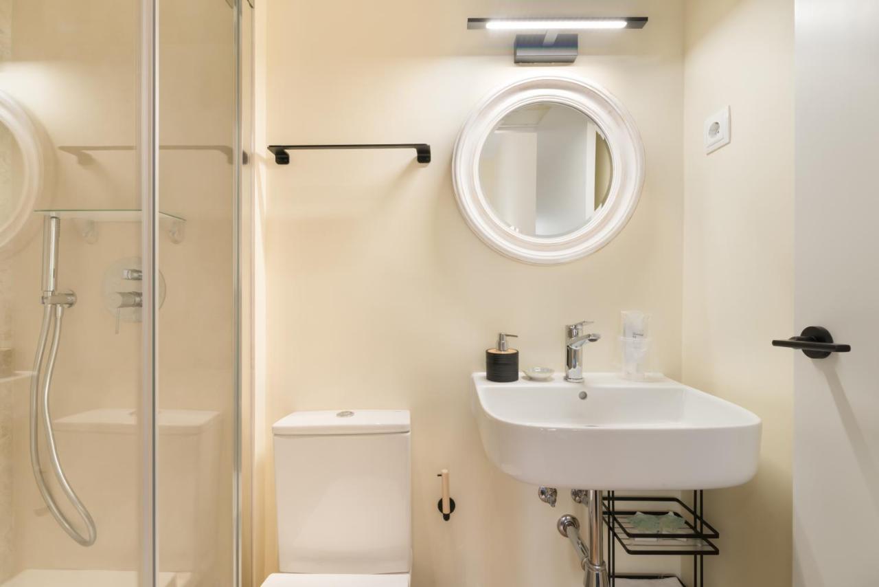 Hostal Evoke Madrid Exterior foto
